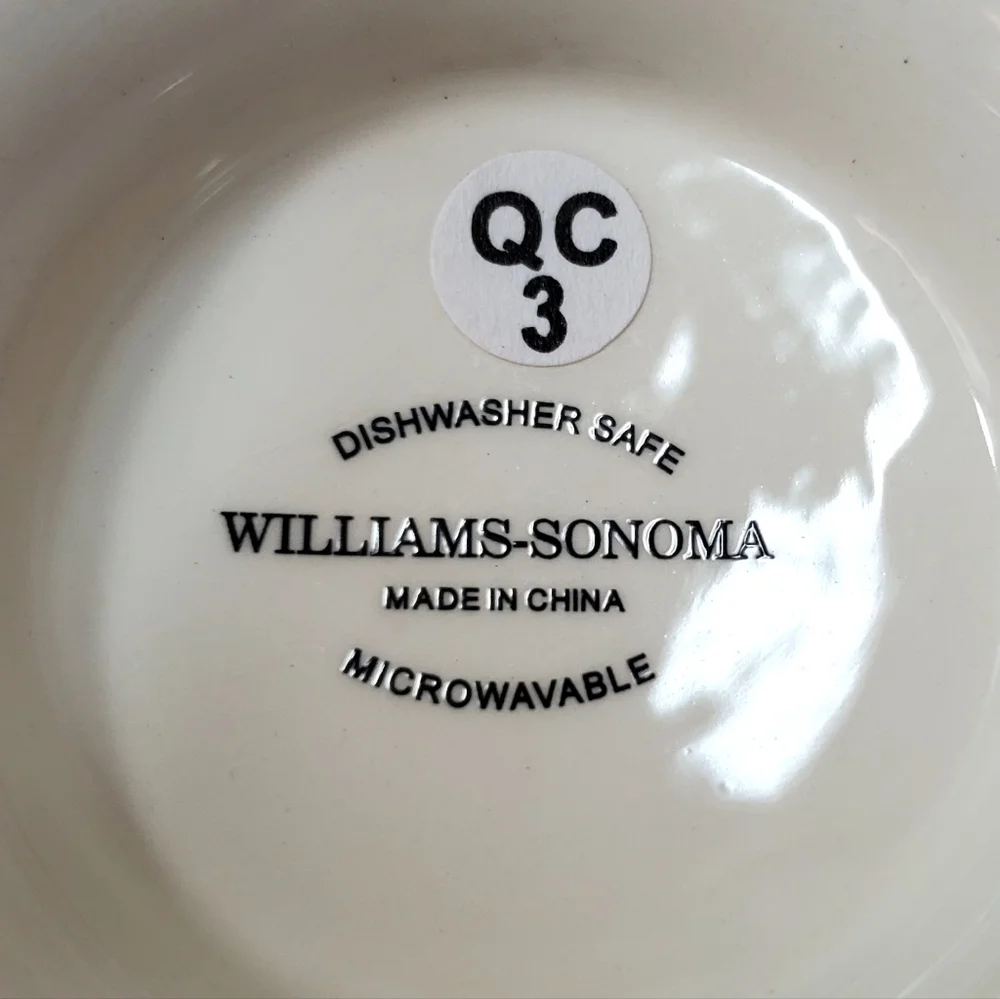 Williams Sonoma Snowman Mug Set